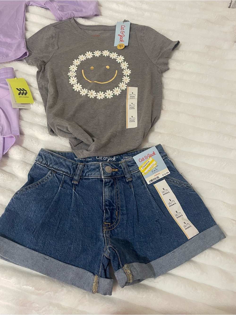 Cat & Jack and all in motions Classic Blue Denim Shorts Shorts T-shirt bundle - Picture 3 of 14